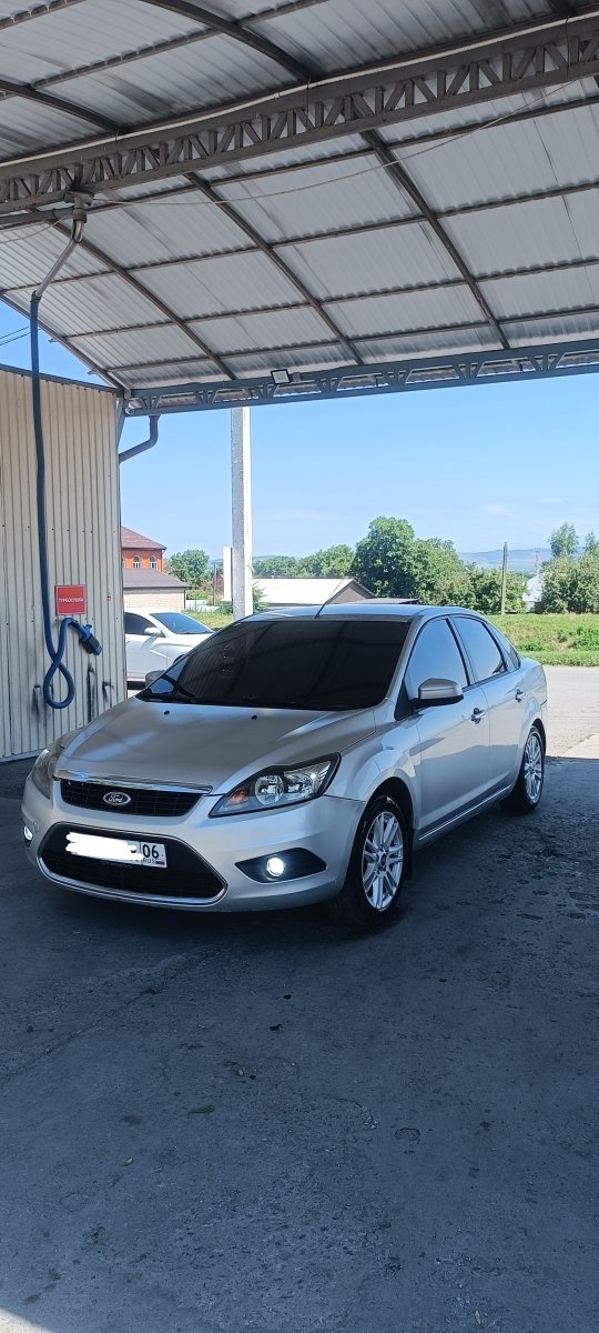 Продаю форд