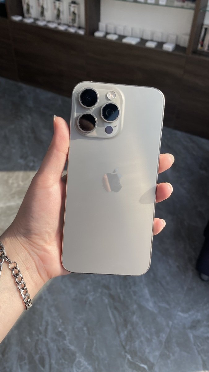 iPhone 15 Pro Max 256 Gb. Б/У