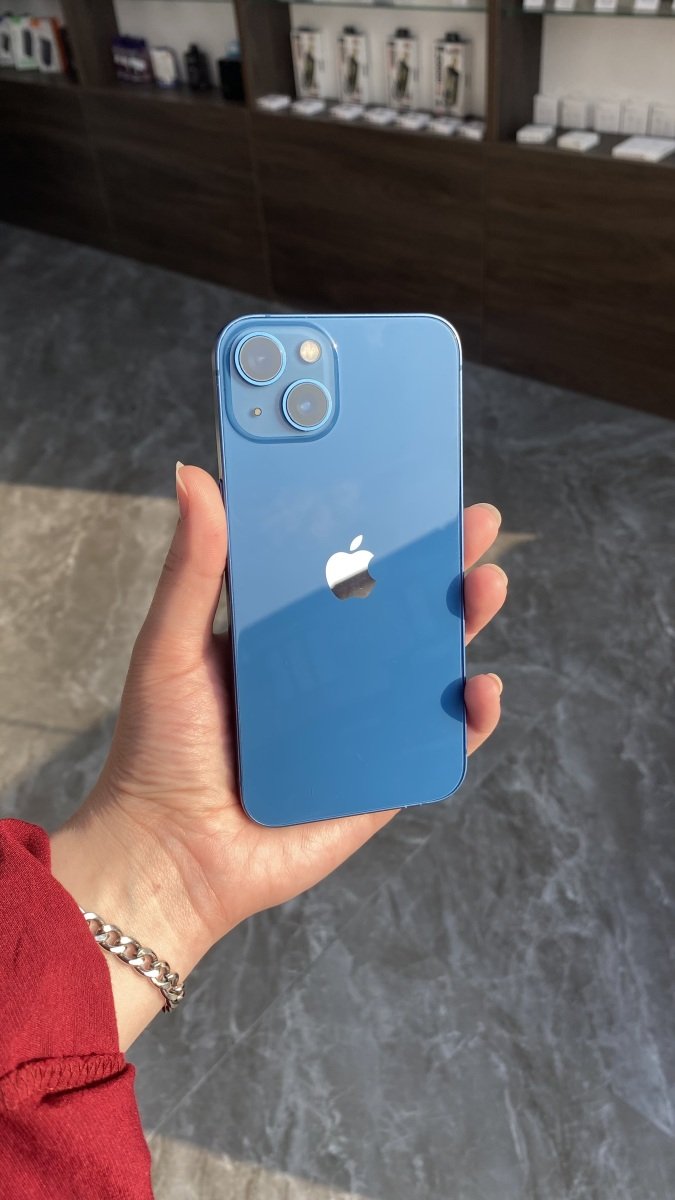 iPhone 13. 128 Gb. Б/У