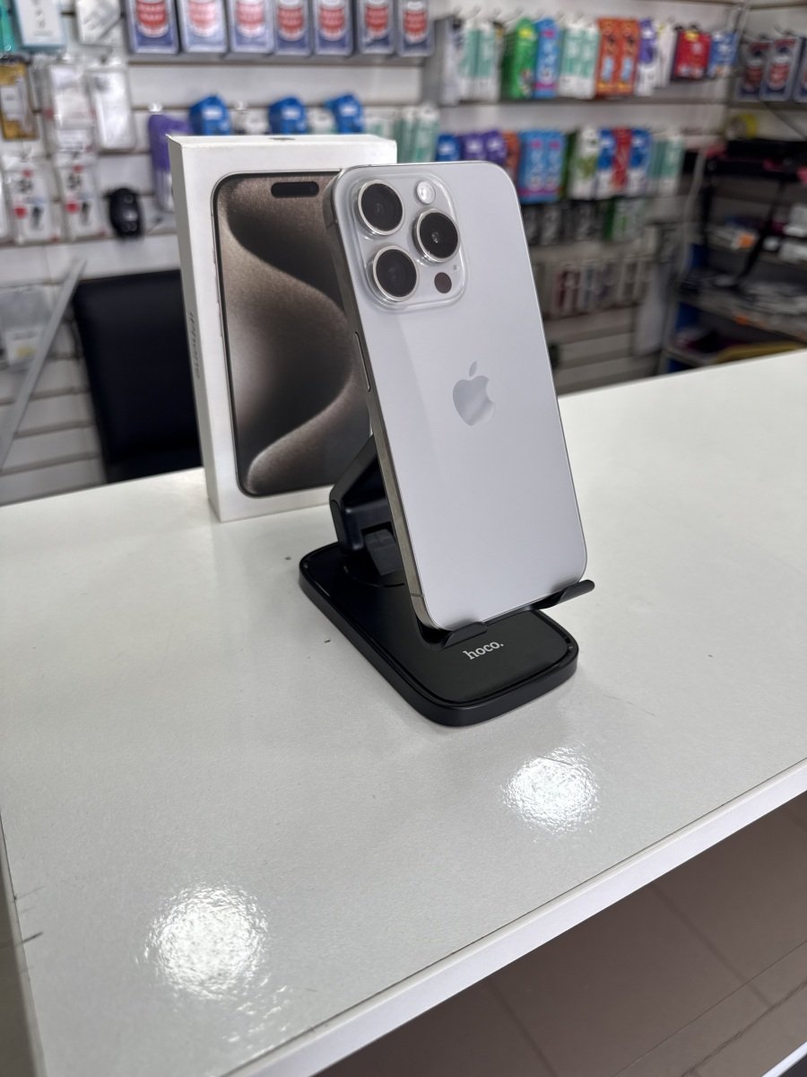 iPhone 15 pro 128gb