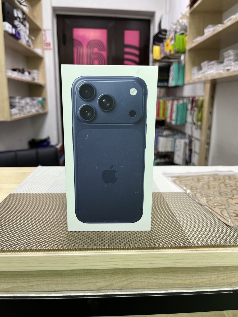 iPhone 17 Pro 256GB Blue eSIM