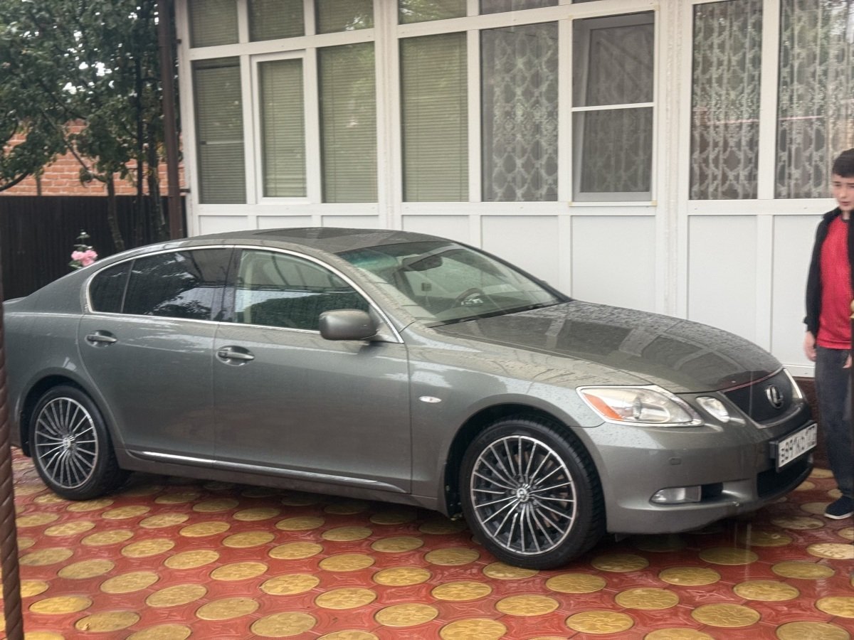Leksus gs 300