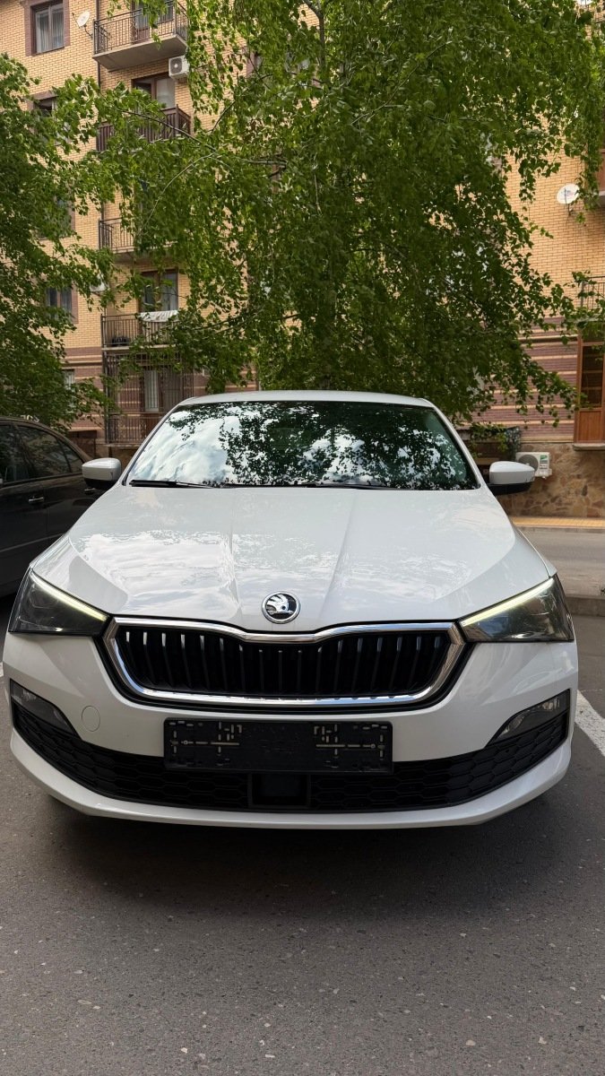 Skoda Rapid 2021 Максимальная комплектация