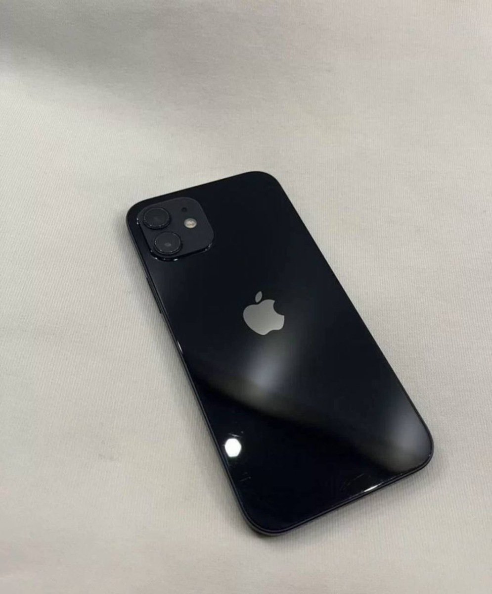 iPhone 12 64гб