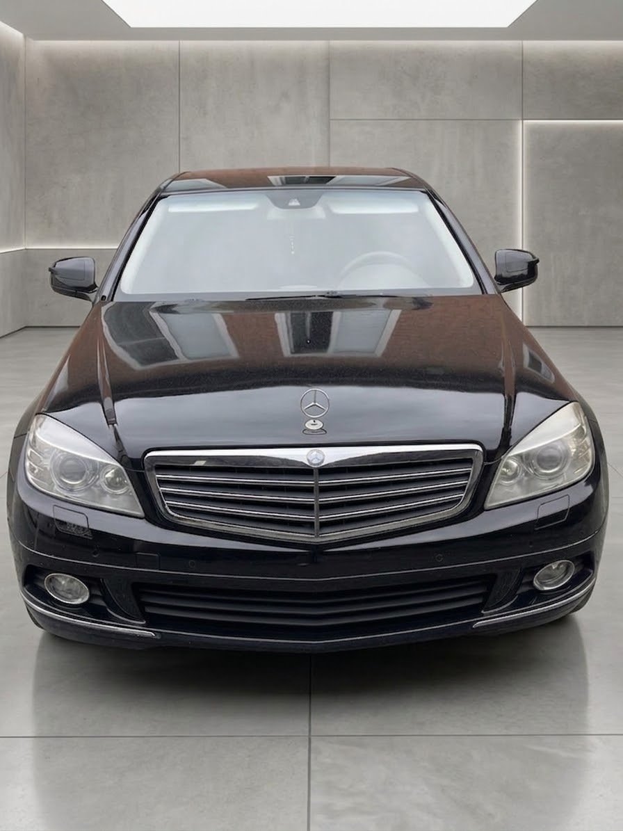 Mercedes-Benz 204