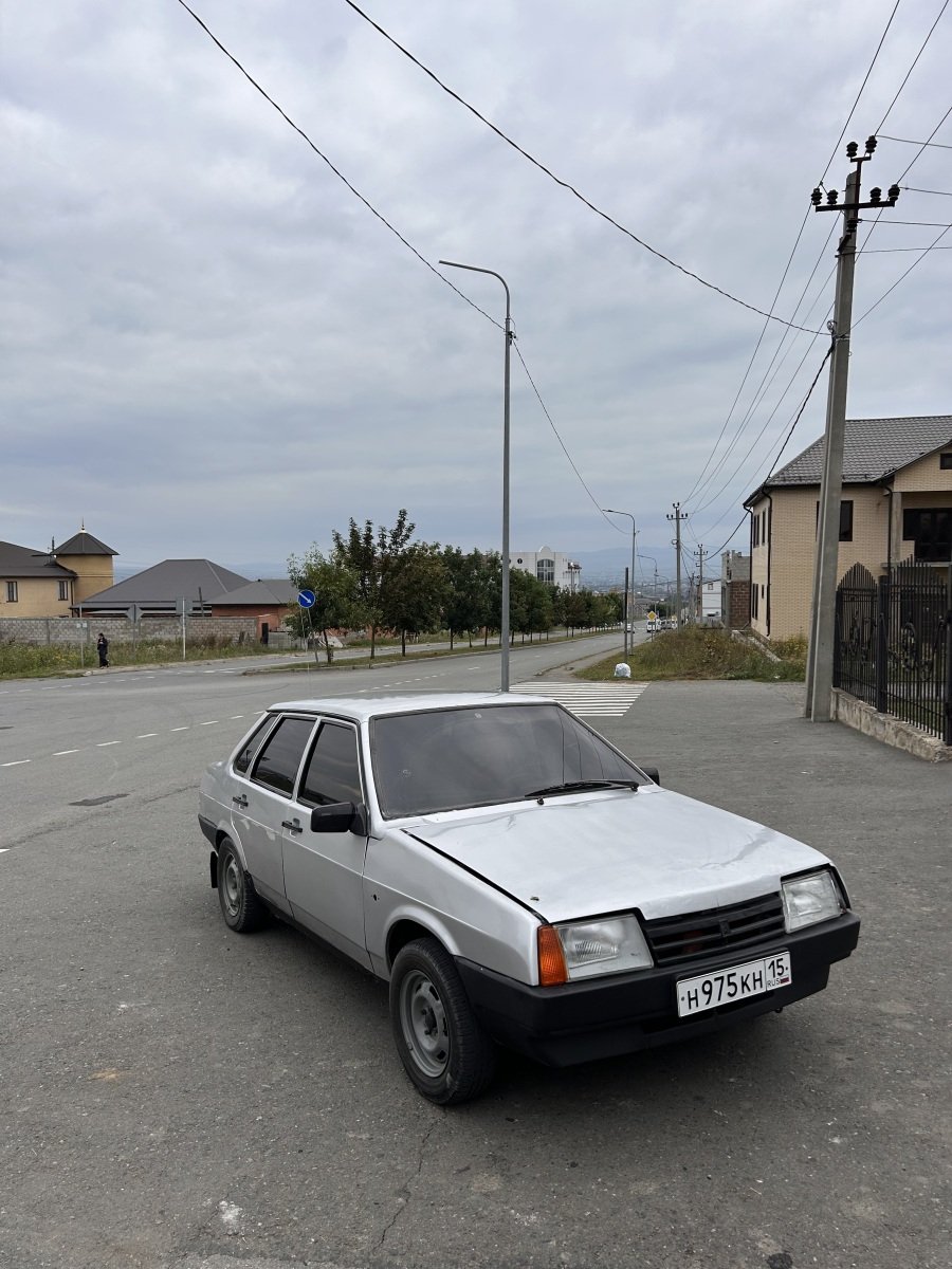 продам. ваз 2199
