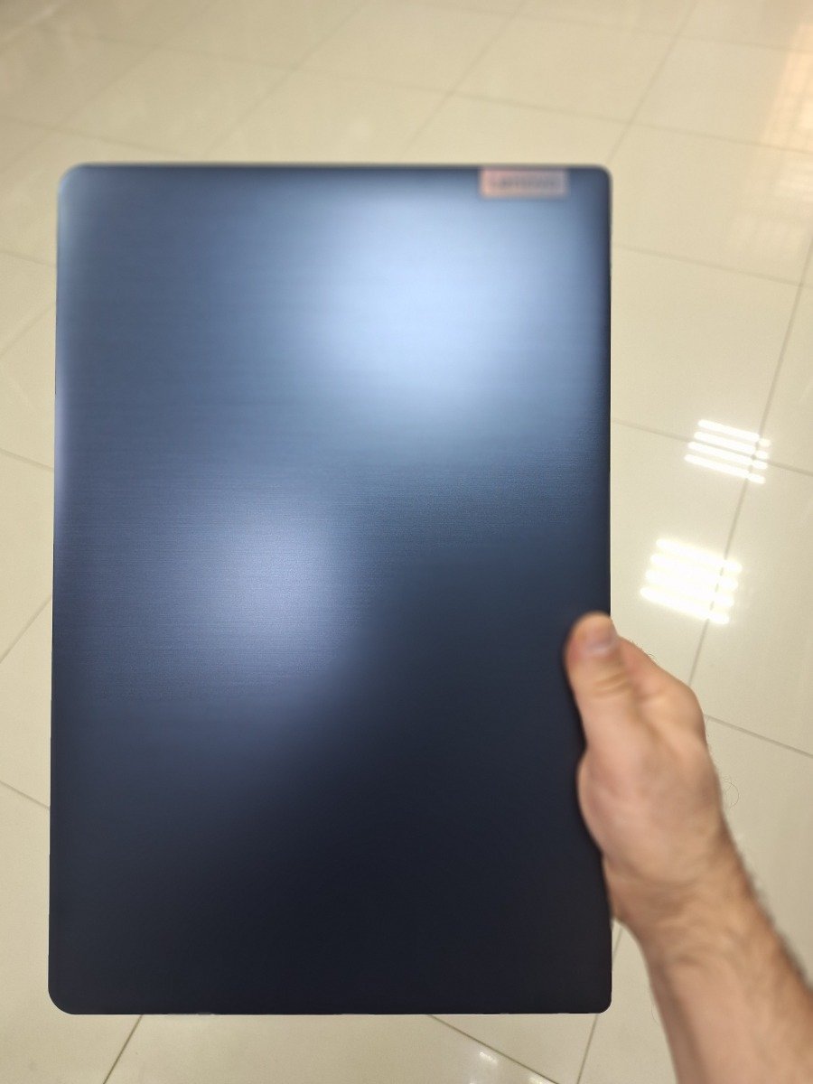 Lenovo (15.6) IdeaPad 3