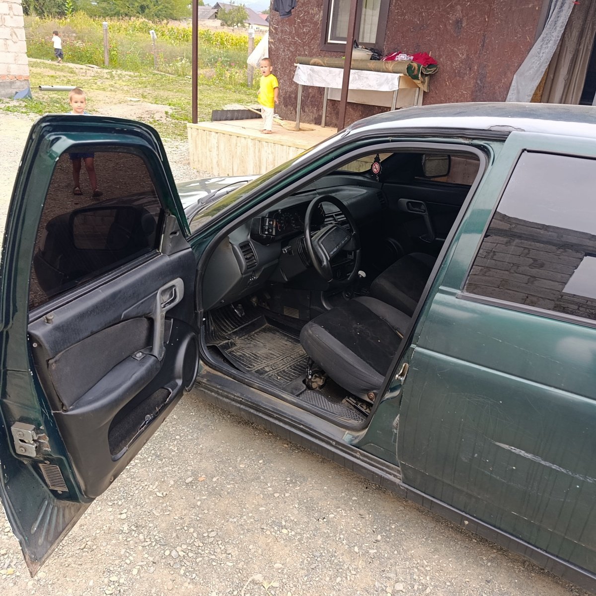 Автомобиль