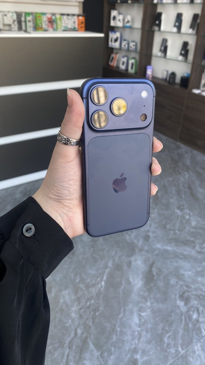 IPHONE 17 PRO 256GB BLUE.
