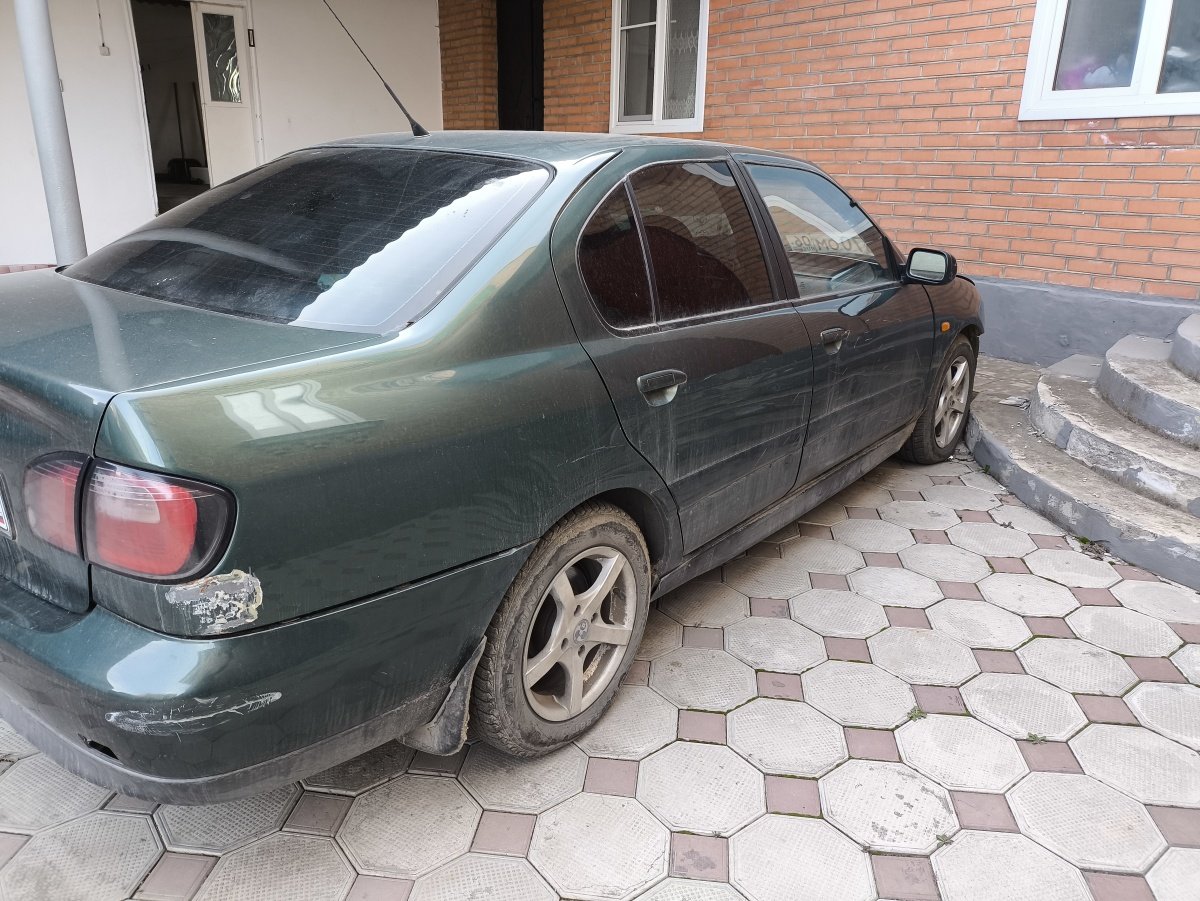 Nissan Primera p11