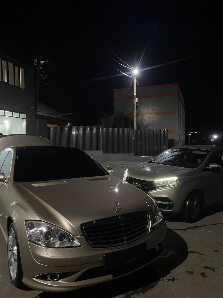 Мерседес W 221