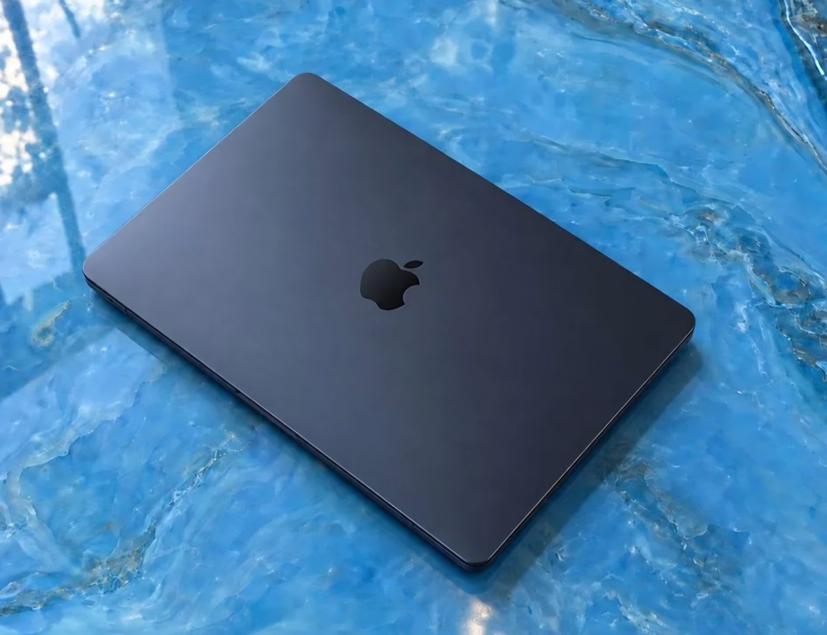 Apple MacBook Air 13″ M5 16/512 GB — Midnight