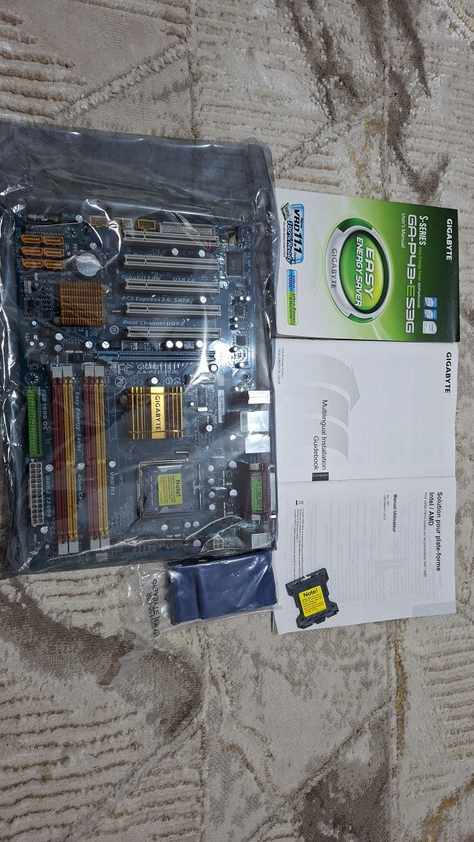 Материнская плата Gigabyte Ga-P43-Es3g из S-серии