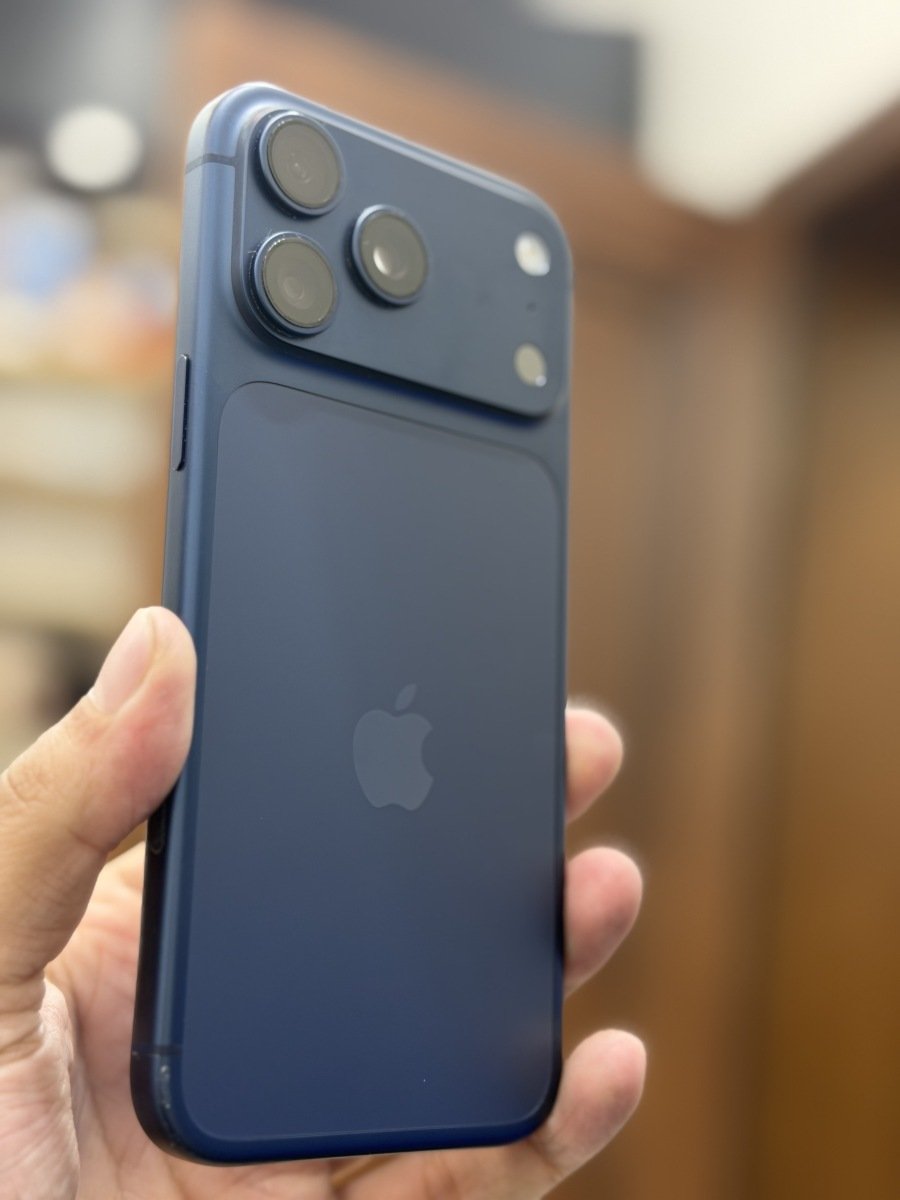 17 PRO MAX 256gb Esim